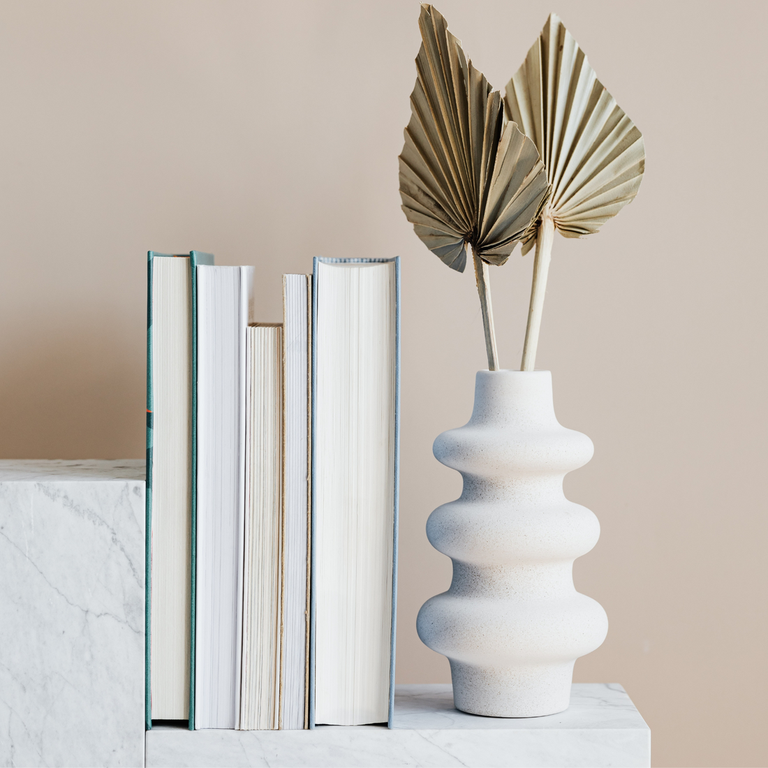 Decorating with bookends